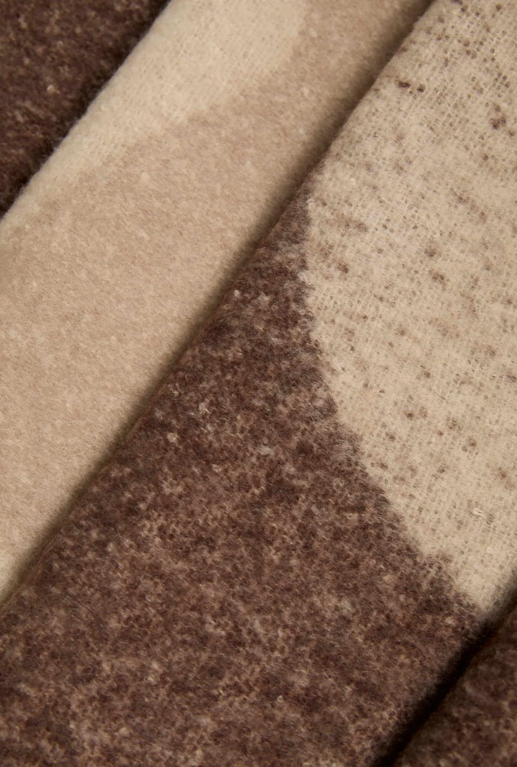 James Lakeland Wave Detail Brown Scarf
